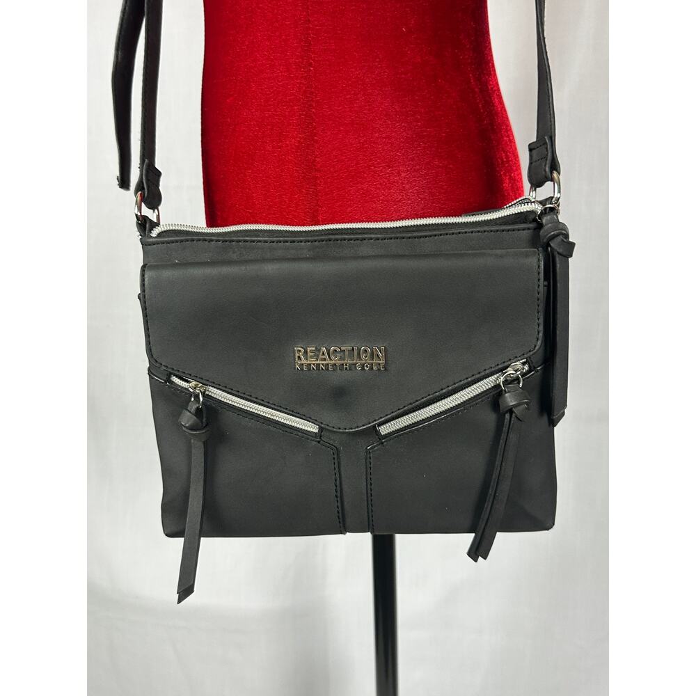 Black crossbody messenger purse shoulder bag by Kenneth Cole Reaction